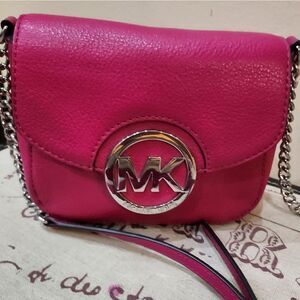 NWOT MICHAEL KORS Red Leather Crossbody